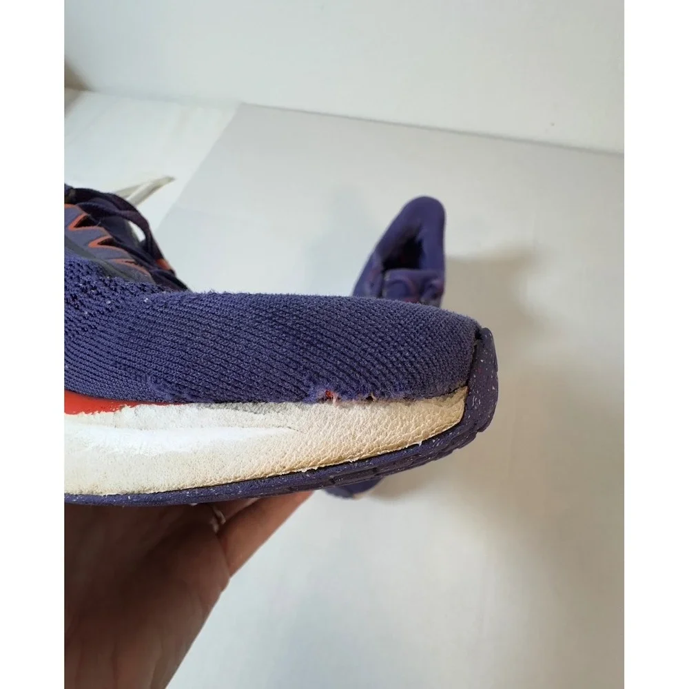 Nike minor pull